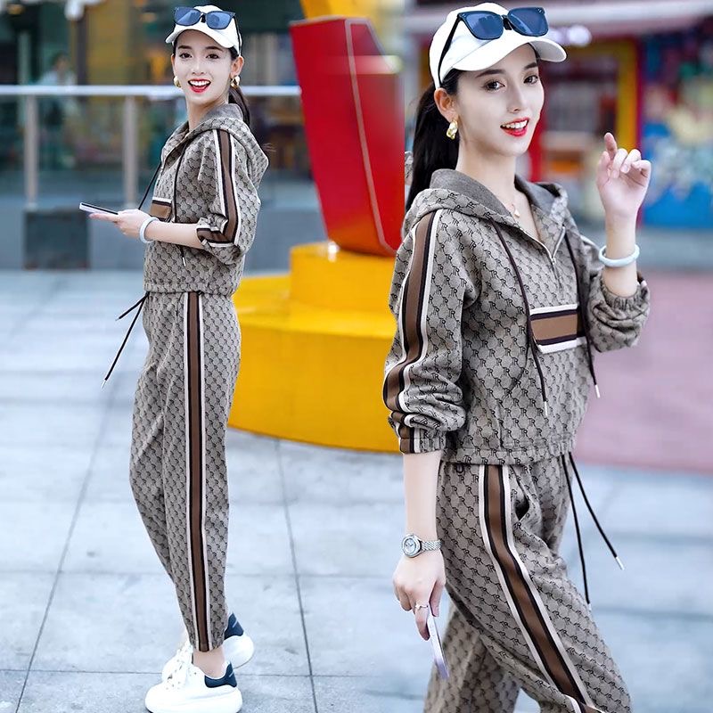 Fashionable Printed Hooded Early Autumn Suit Women's Two-piece Fashion Small Loose Western Style Sportswear
