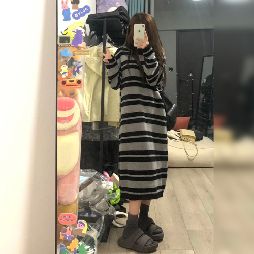 Knitted Dress Women's Autumn and Winter 2023 New Loose Lazy Design Niche Long Striped Sweater Skirt