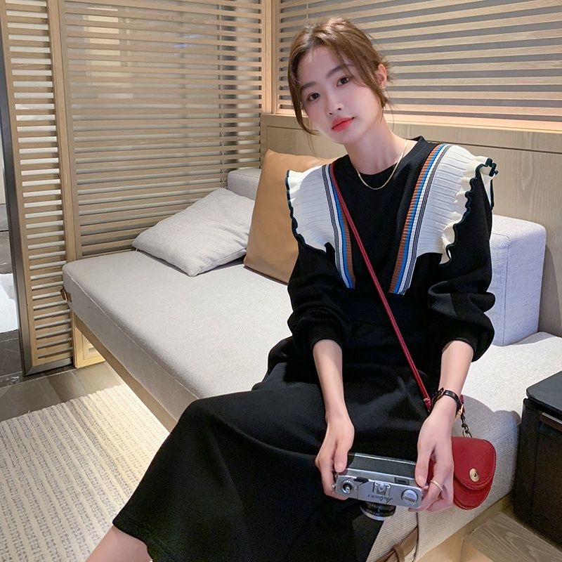 黑色女秋季2023新款法式氣質高級感小眾設計別致顯瘦針織連衣裙