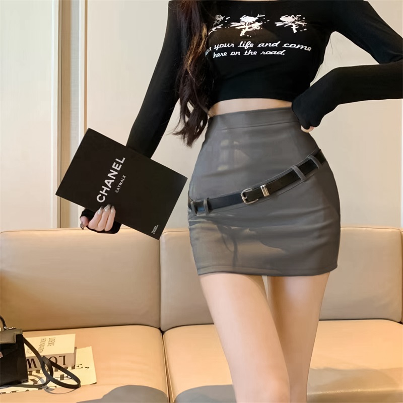 ！2023新款辣妹高腰含皮帶包臀顯瘦PU皮百搭顯臀半身短裙
