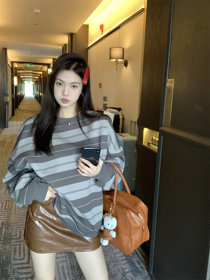 實拍 秋款時尚圓領休閒條紋撞色慵懶風套頭衛衣女