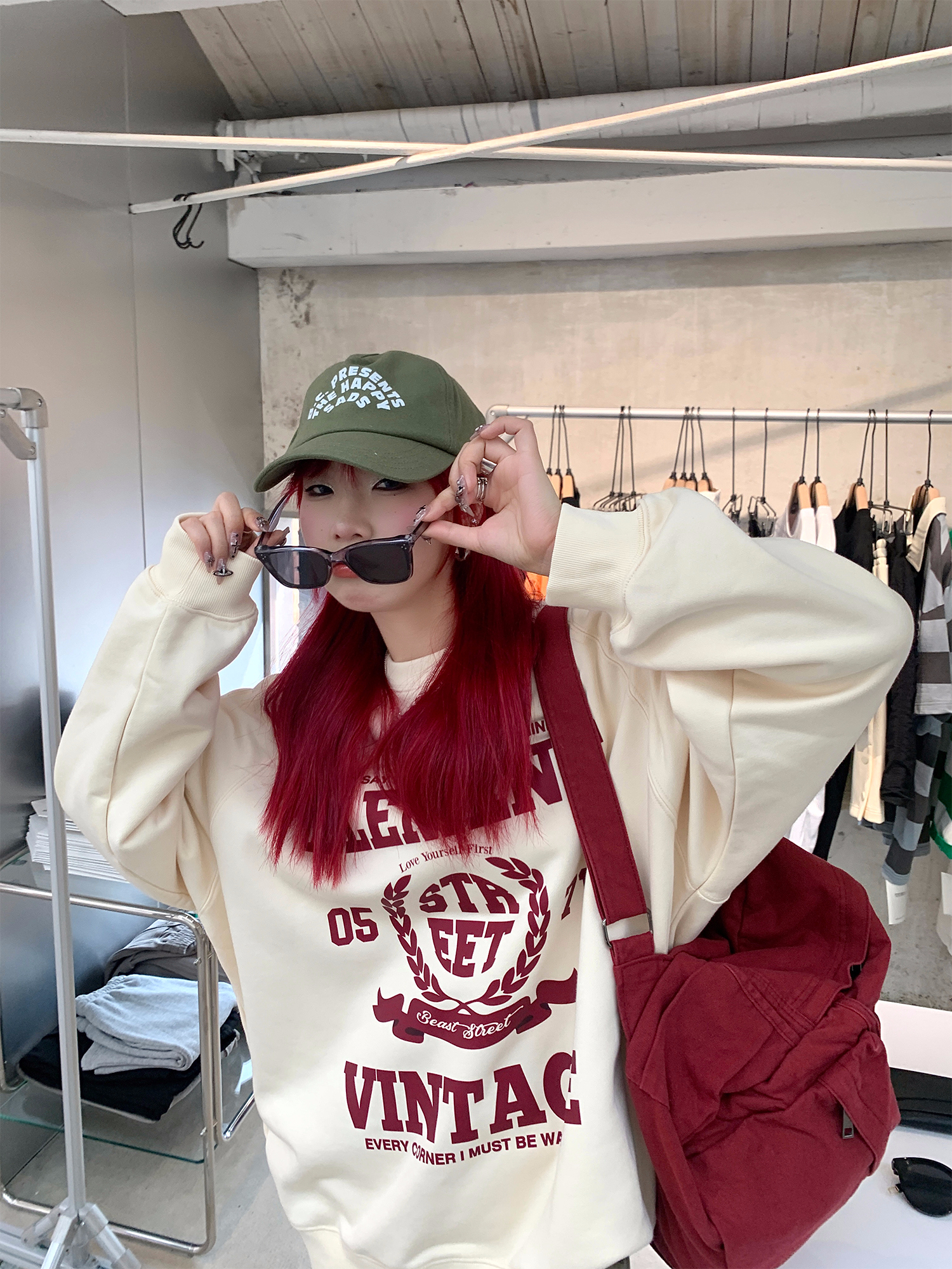 2023新款寬鬆休閒秋裝薄款衛衣女大碼 後包領 拉肩線 M-XXXL