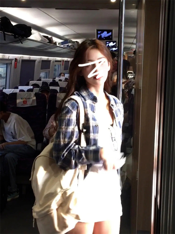 早秋季藍色長袖格子襯衫外套女2023年新款小個子秋裝寬鬆襯衣上衣