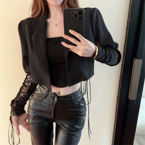 ~Cool hot girl with irregular tube top and designed hollow strap lapel top two-piece set