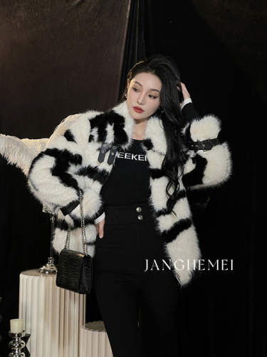 Striped stand-up collar plush coat for women, high-end autumn and winter loose and thickened small fragrance top