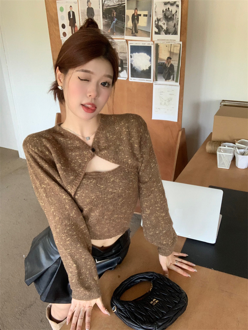 實拍   小眾設計感辣妹短披肩針織吊帶兩件套辣妹毛衣開衫