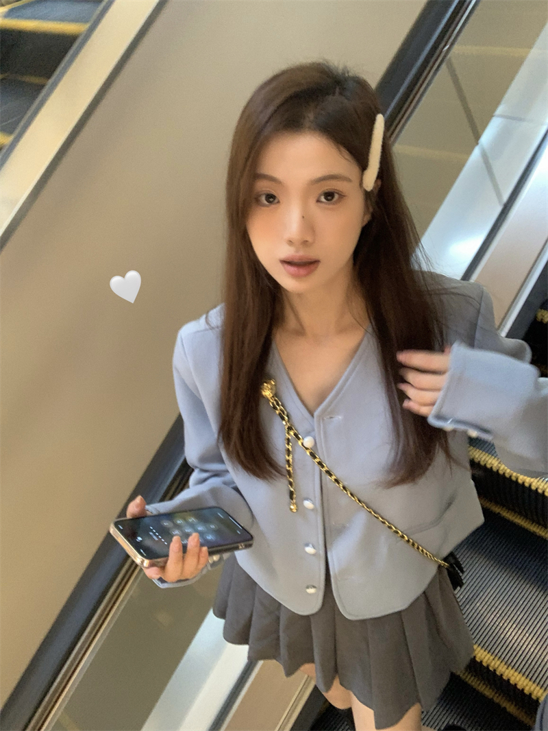 實拍~韓國學姐  香風珍珠扣短款西裝外套