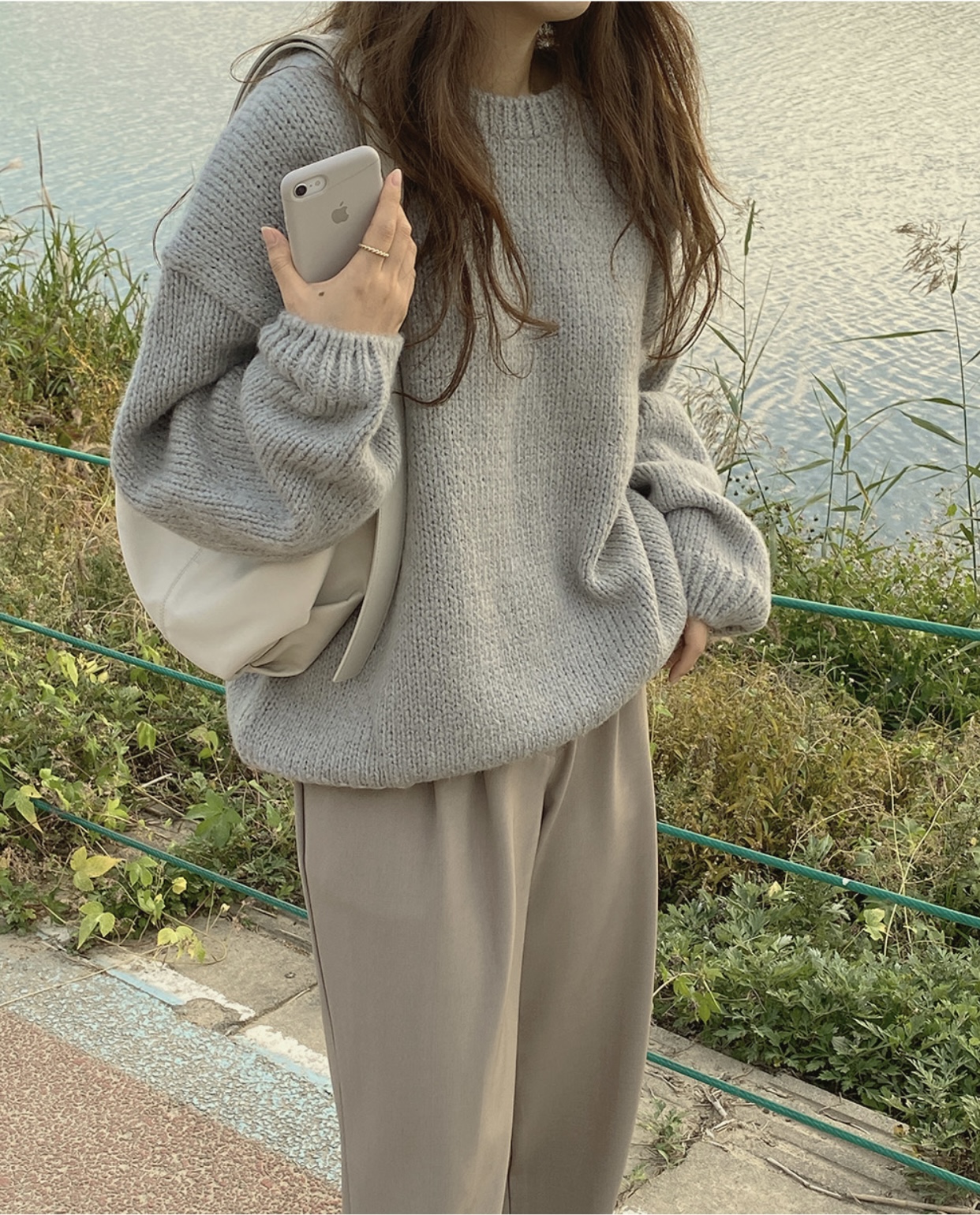 Original real shot protection ~ Korean version autumn and winter Korean version lazy mohair pullover round neck small fresh sweater for women