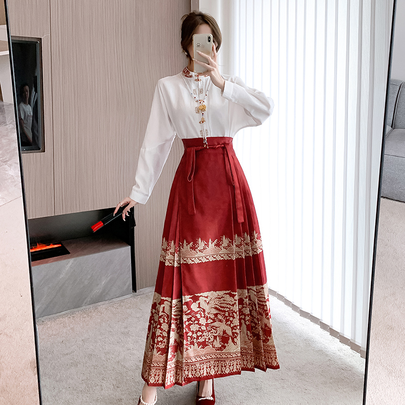 實拍 2023新中式國風漢服女重工刺繡緞面提花織金紅色明制馬面裙