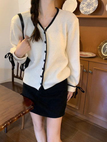 Actual shot~Korean style autumn and winter cuffed lace-up design with contrasting colors niche gentle style knitted sweater jacket