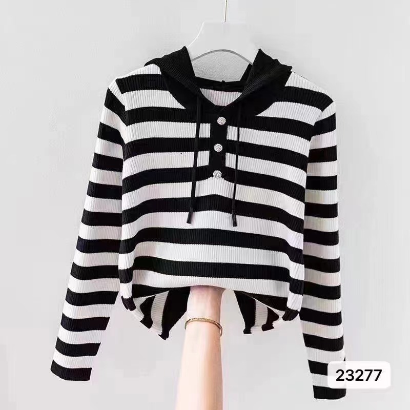 2023 new autumn and winter Korean style hooded contrast striped knitted long-sleeved top for women