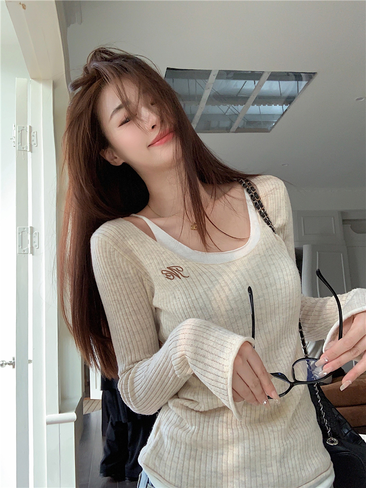 實拍~杏色假兩件針織衫秋長袖掛脖休閒氣質小眾打底衫