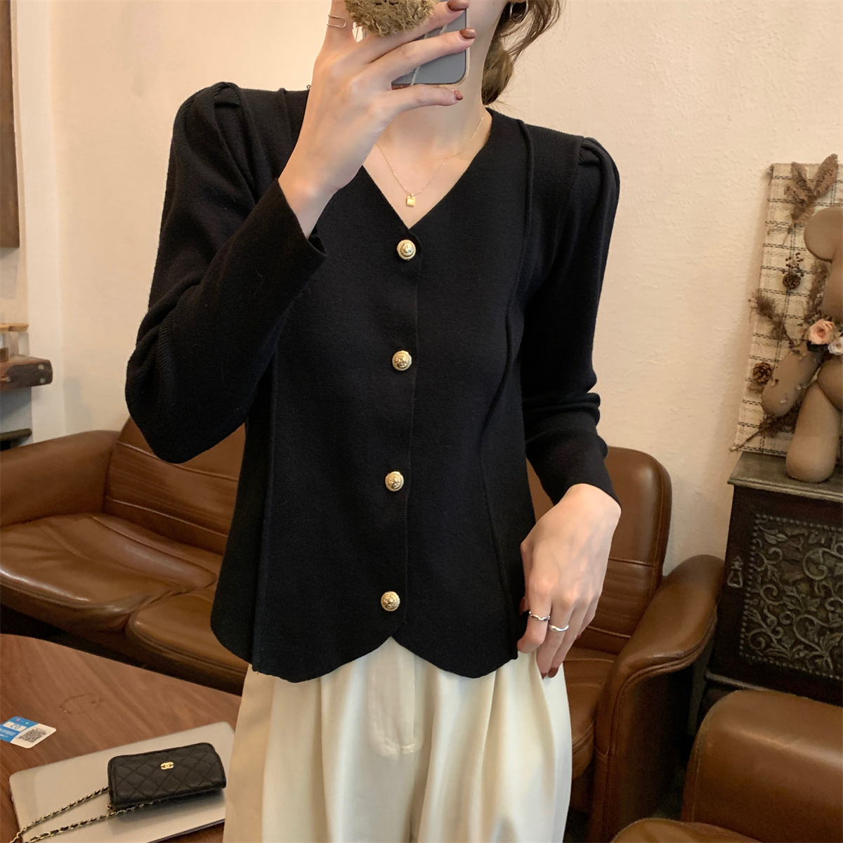實拍 秋冬韓版V領魚骨小香風設計感安迪絨針織開衫女毛衣外套