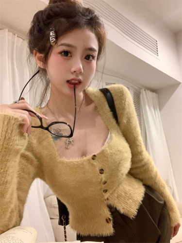 Real shot of pure lust hottie sexy square collar mink velvet sweater women's short cardigan top knitted bottoming shirt