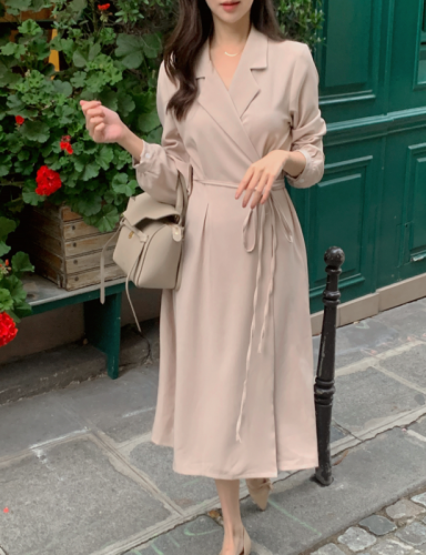 Korean chic autumn and winter suit collar, long sleeves, tie waist, mid-length dress