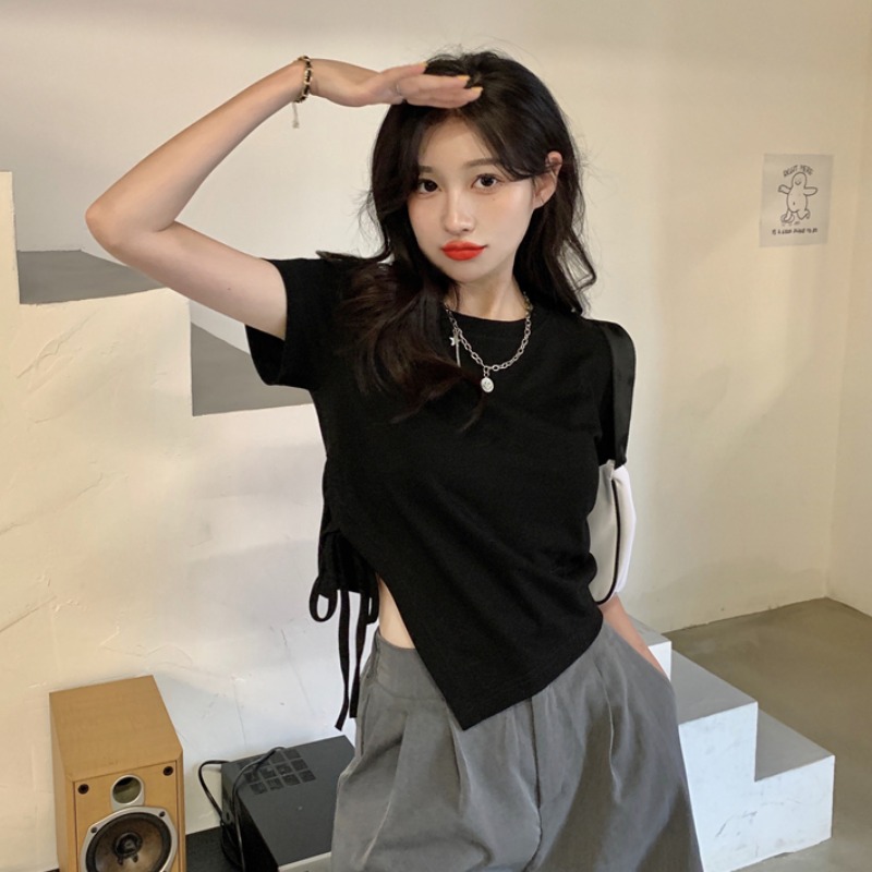 又甜又辣設計感抽繩不規則短袖T恤女夏高級感媽見打別致chic上衣
