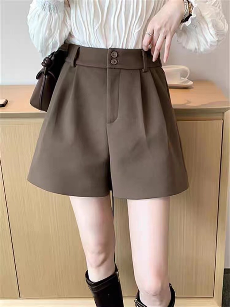 Woolen boot pants for women in autumn and winter, versatile woolen high-waisted wide-leg casual pants, A-line button slimming shorts
