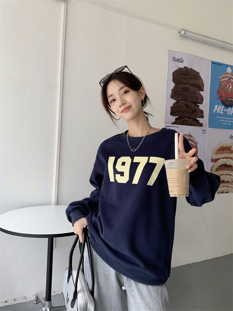 實拍 秋冬新款韓版設計感套頭寬鬆休閒別致圓領數字印花衛衣