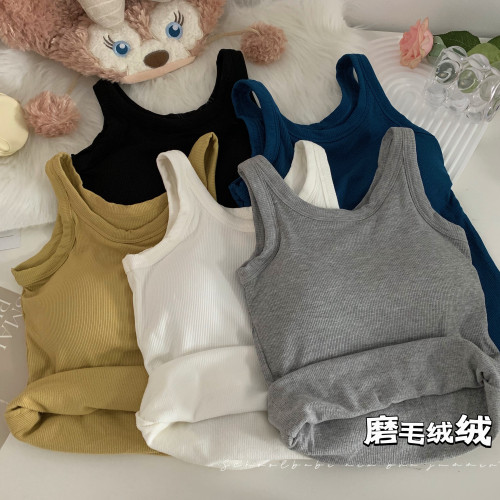 Real shot of self-contained bra without rims tight threaded vest all-in-one bra for spring and autumn with bottoming shirt straps