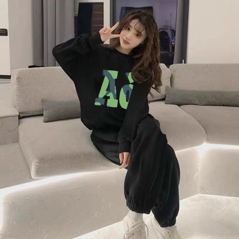 Casual sports suit for women, spring and autumn, thin, fashionable, age-reducing, high-end, salty street sweatshirt two-piece set