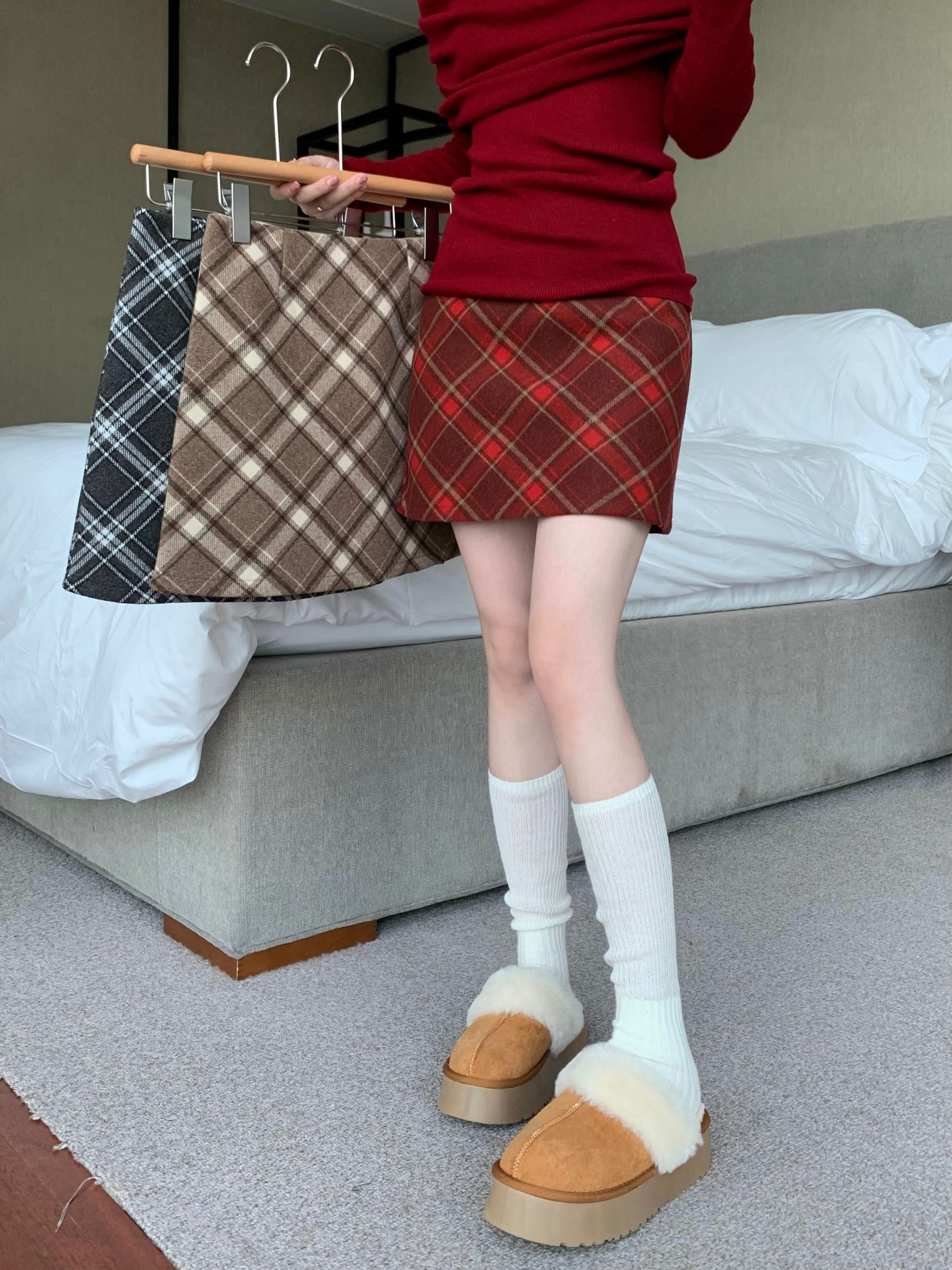 Actual shot ~ Retro plaid woolen skirt, high-waisted, slimming, mid-length, A-line butt-covering, 3 colors/lined