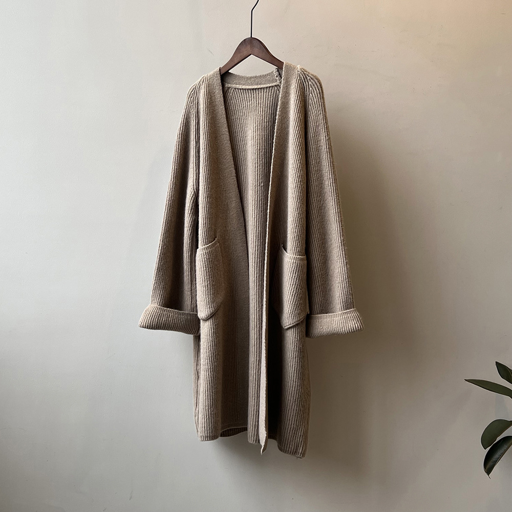 Real shot ~ Gentle temperament sweater cardigan jacket women's mid-length 2023 autumn and winter new simple knitted top