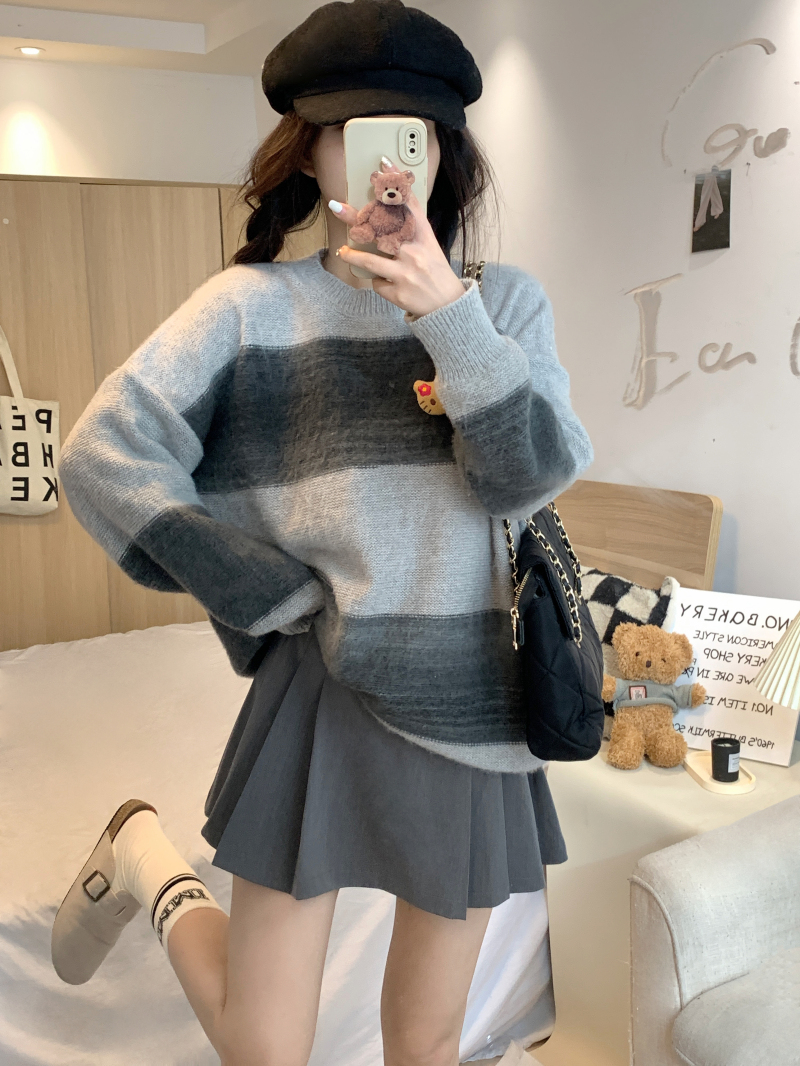 Real shot American retro mohair sweater cardigan coat autumn and winter lazy style round neck sweater top