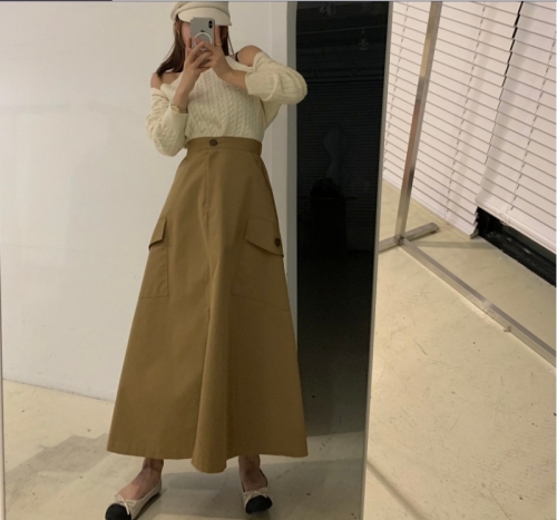 A-line long skirt