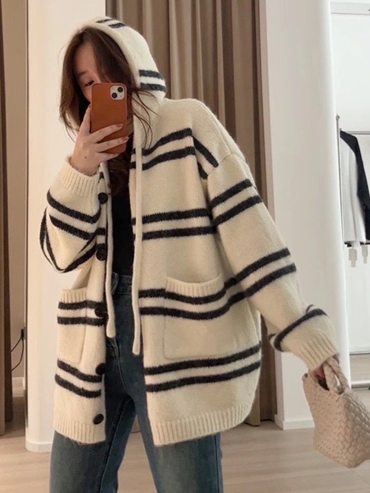 2023 Autumn and Winter Fashion New Striped Custom Button Long Sleeve Soft Hooded Cardigan Sweater Loose Slim Women