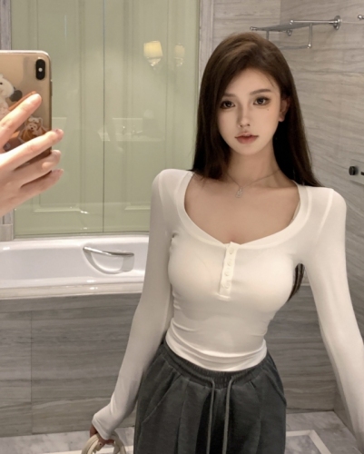 Real shot of sexy big round neck pure lust tight pullover long-sleeved slim T-shirt with bottoming top