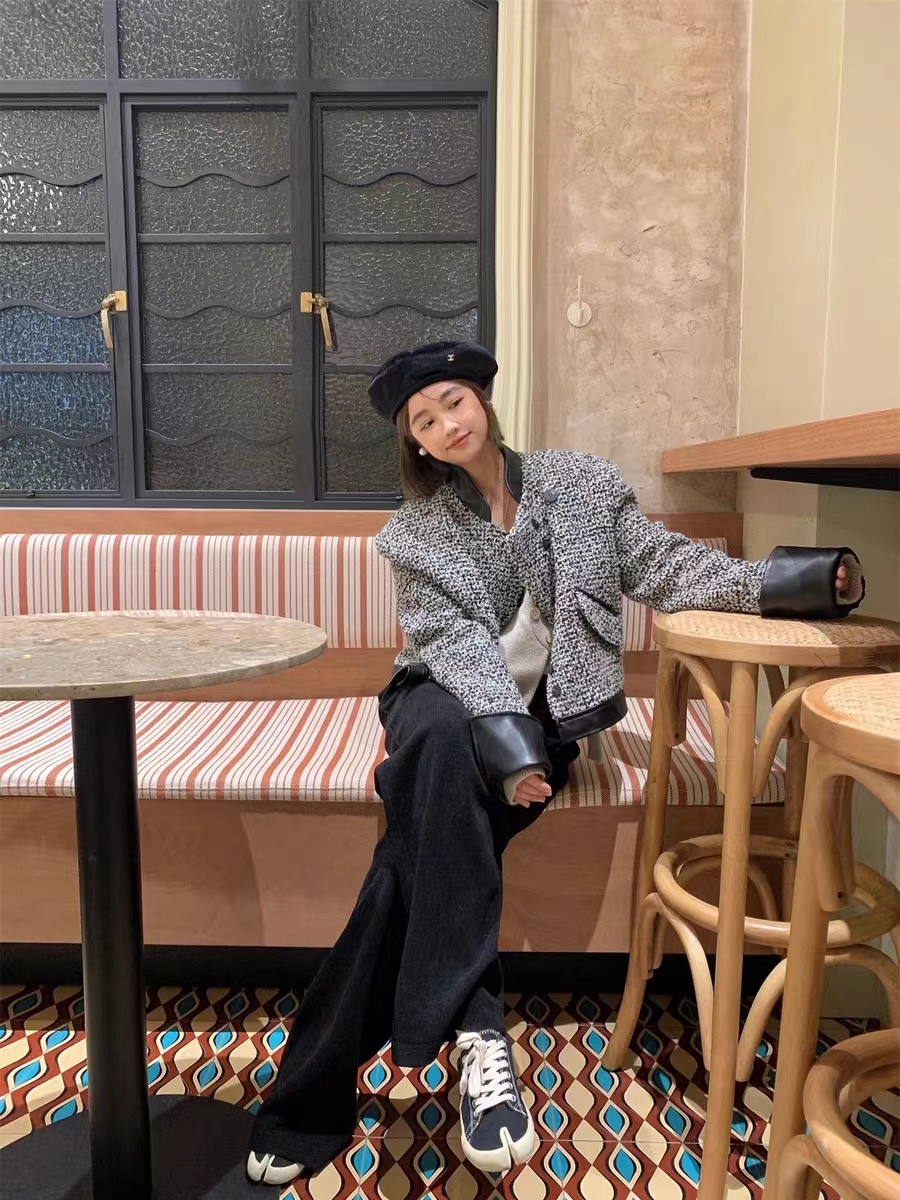 一杯冰美式粗花呢拼皮小香風外套女2023新款寬鬆百搭高級感短上衣