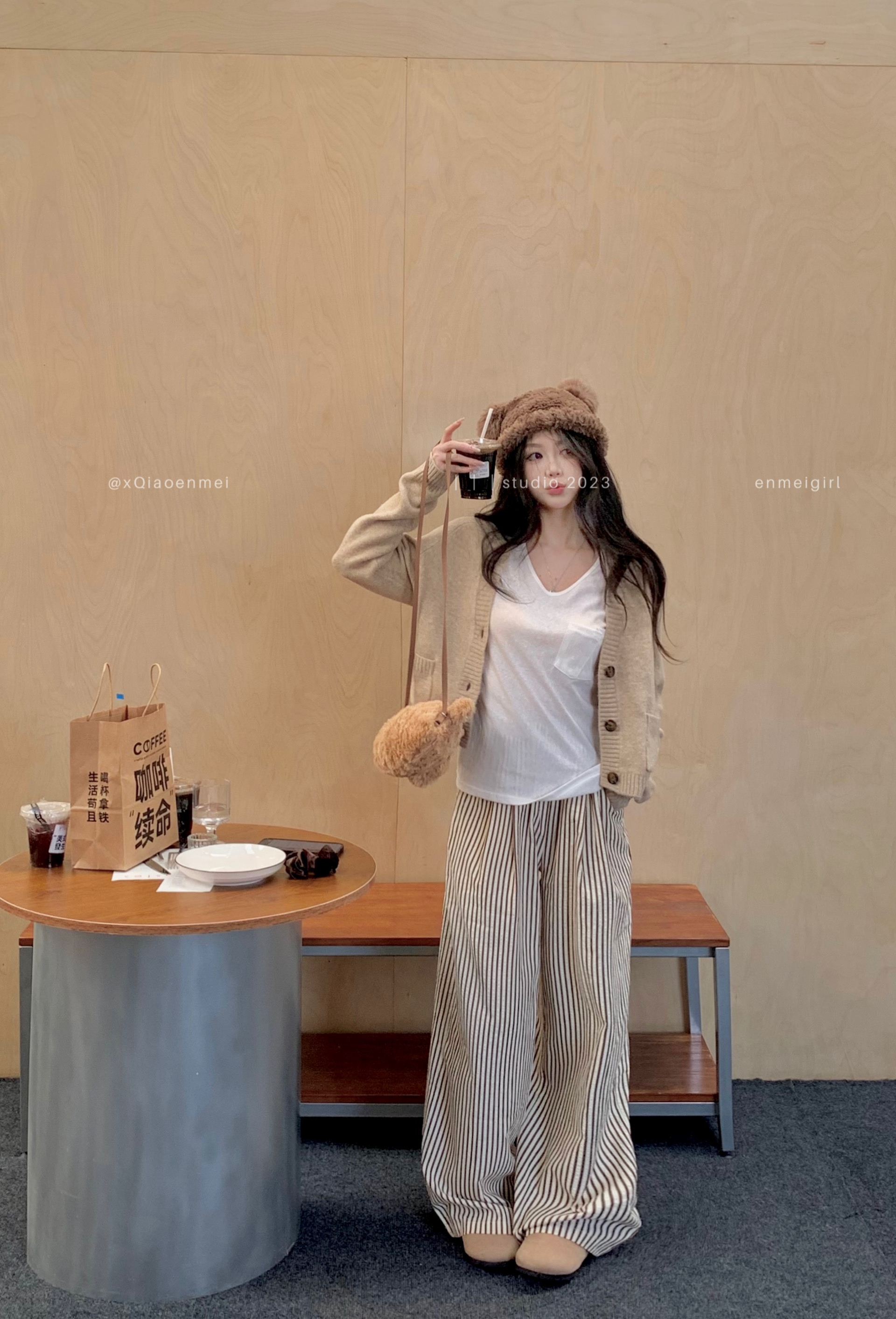 Actual shot of lazy casual suit, knitted sweater jacket, striped wide-leg pants and trousers three-piece set