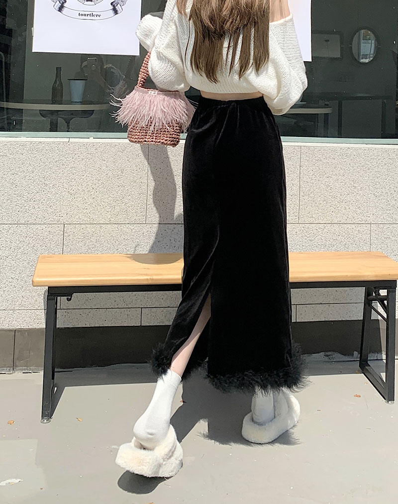 Real shot ~ 2023 new autumn Korean style fur-edged velvet mid-length skirt with design slit and hip-covering skirt for women