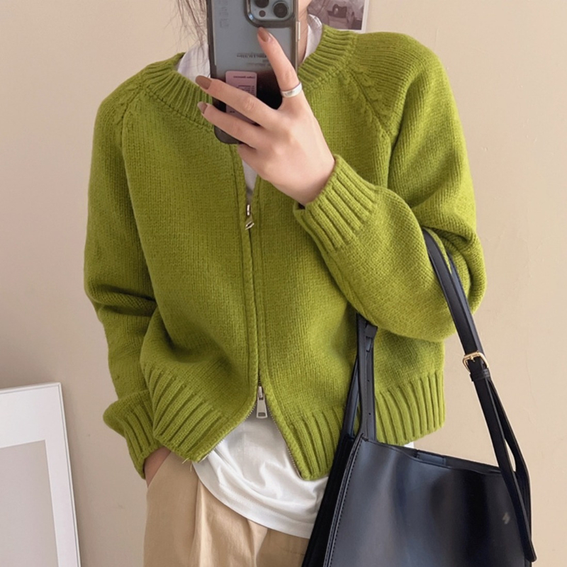 Lazy style double zipper sweater jacket for women 2023 autumn and winter short design niche simple Korean knitted cardigan