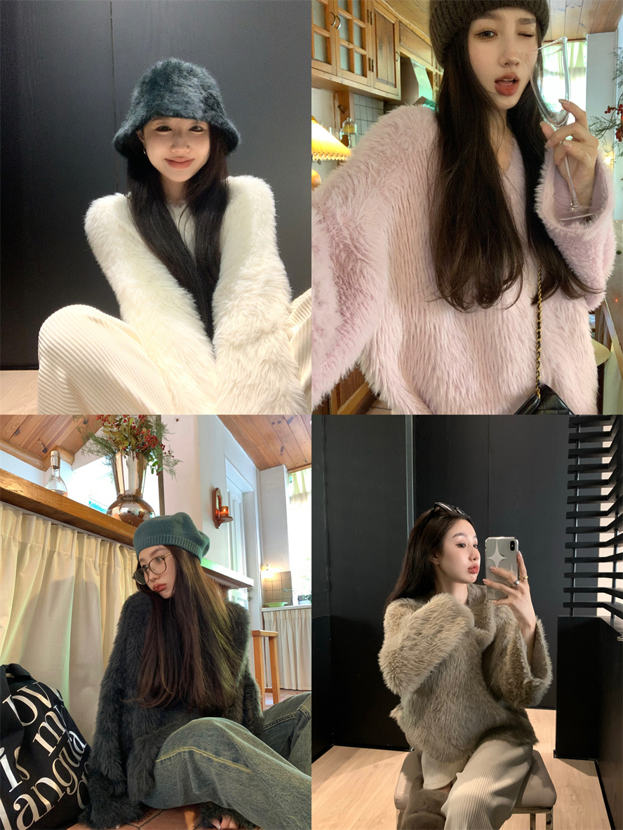 Actual shot of soft and gentle waterproof mink skin-friendly and comfortable loose long-sleeved V-neck long hair sweater for women in autumn and winter