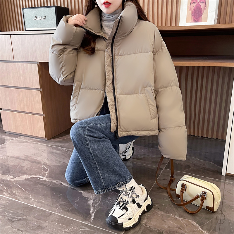 First real shot of cotton-padded clothes for women 2023 new Korean style short student cotton-padded clothes loose thickened cotton-padded jacket