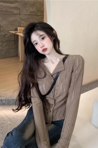 Real shot~Autumn V-neck trumpet sleeve buttoned short irregular pleated slim hot girl knitted cardigan top