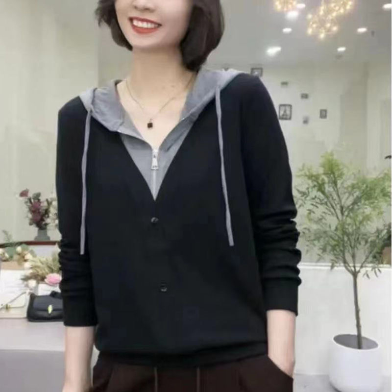 Middle-aged mother's clothing autumn new hooded sweatshirt western style T-shirt women's spring and autumn large size casual top bottoming shirt
