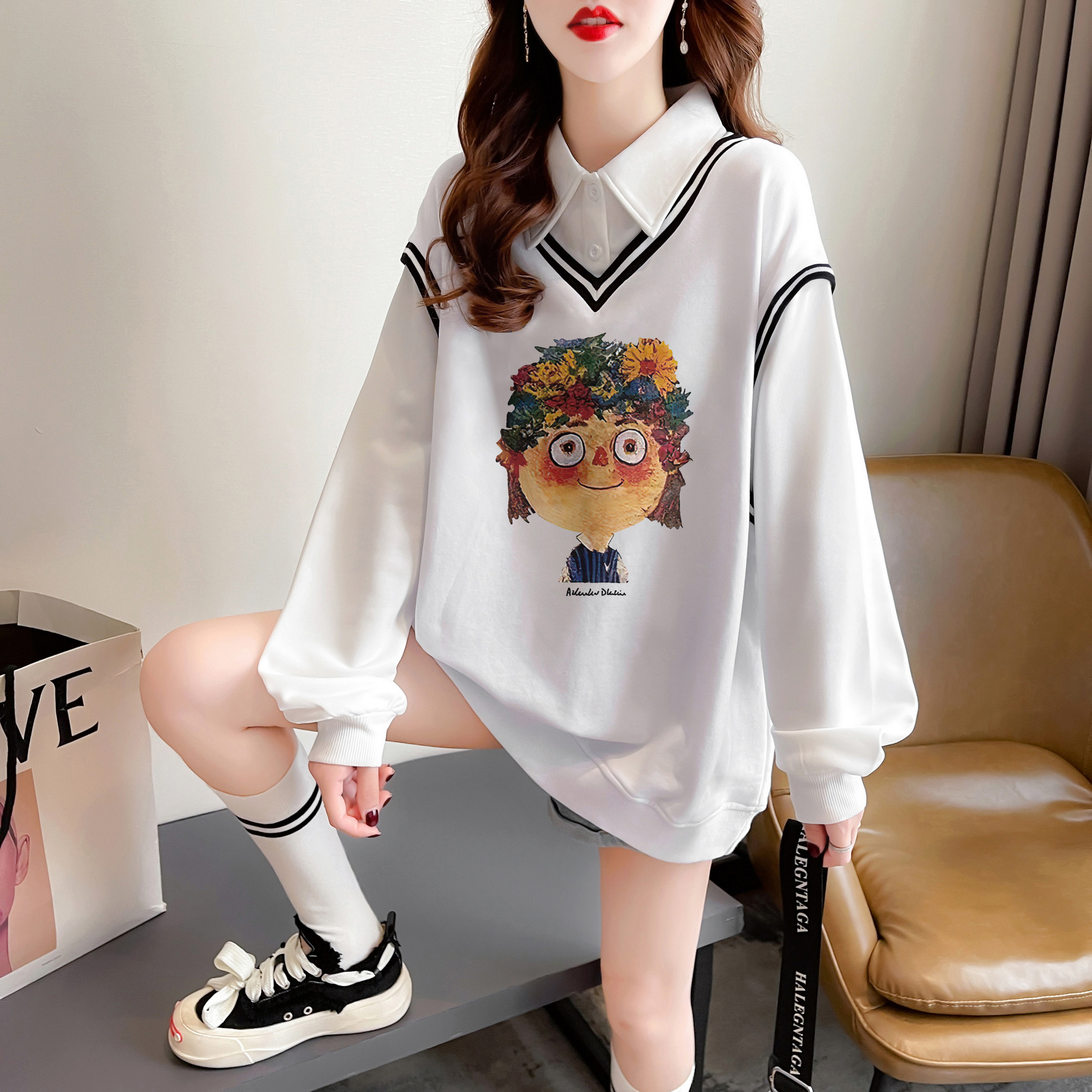 實拍 秋裝後包領韓版M-3XL200斤寬鬆大碼假兩件卡通薄款衛衣女