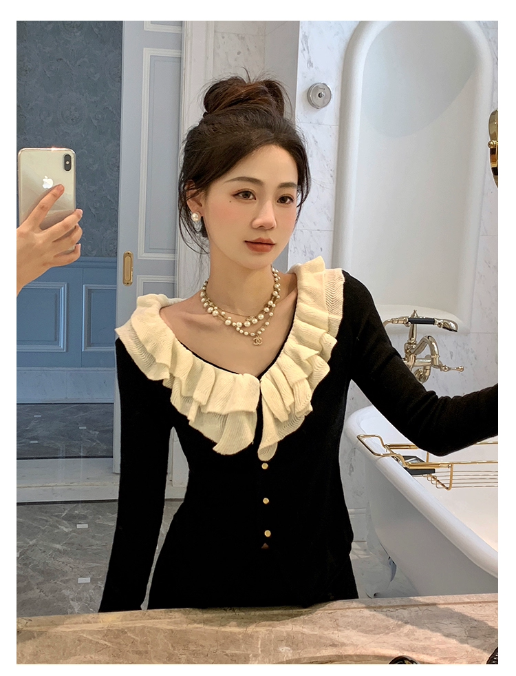 Lou Beibei black v-neck fungus top autumn and winter 2023 new style small fragrance short cardigan knitted jacket for women