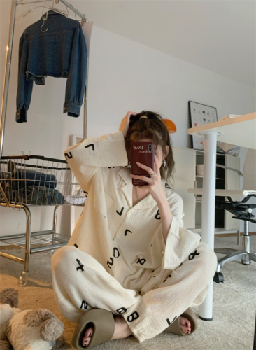 Real shot Autumn comfortable breast-hugging letters long-sleeved thin home clothes for women loose and can be worn outside the suit