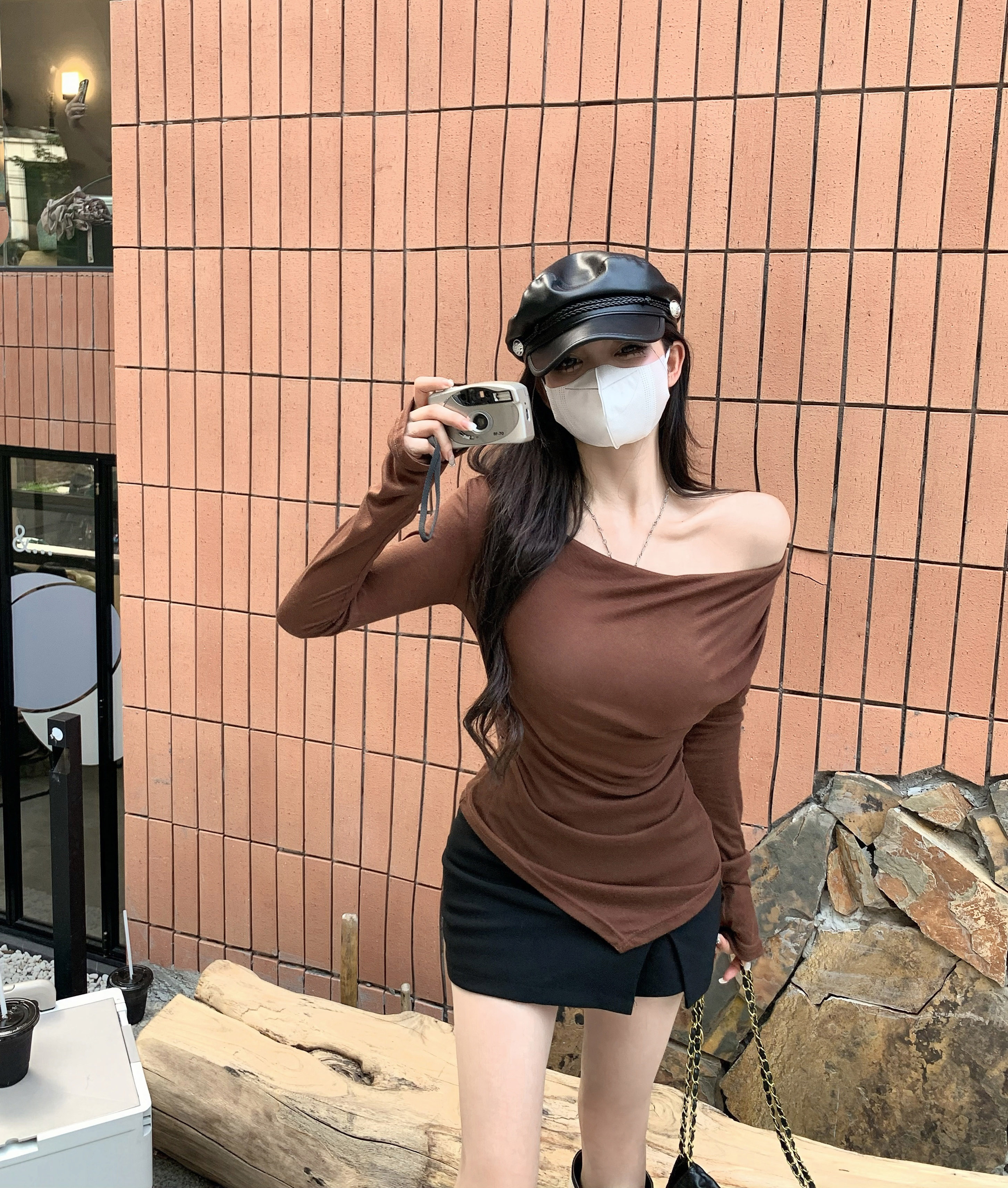 實拍~純色修身盪領不規則顯瘦長袖針織上衣打底衫