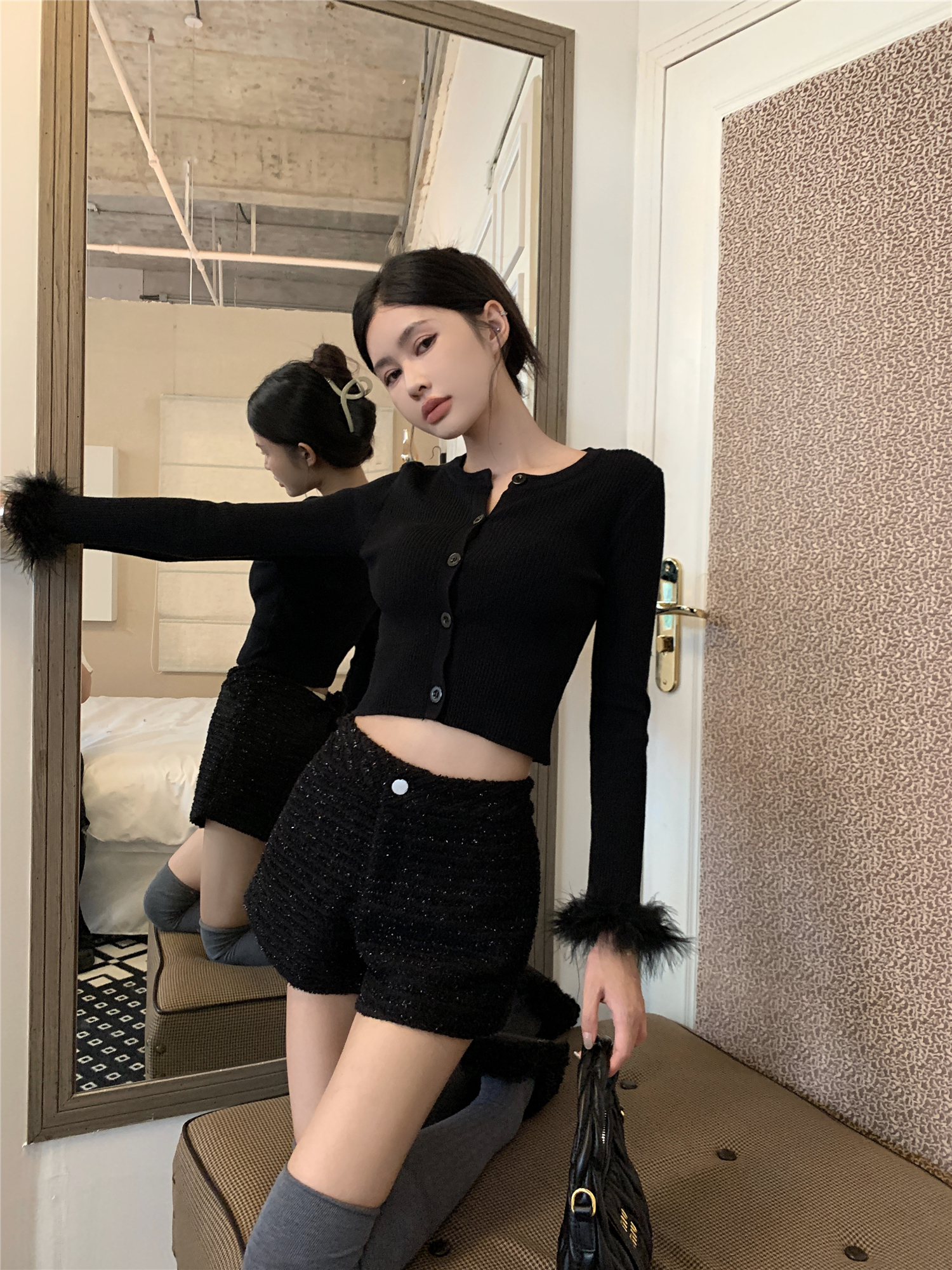 實拍~粉色毛毛拼接長袖針織開衫秋季甜辣妹修身短款打底上衣