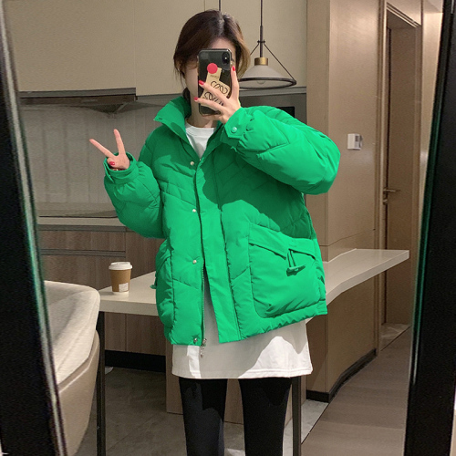 Real shot of short cotton coat for small women  new winter Korean style loose student thickened hooded down cotton coat
