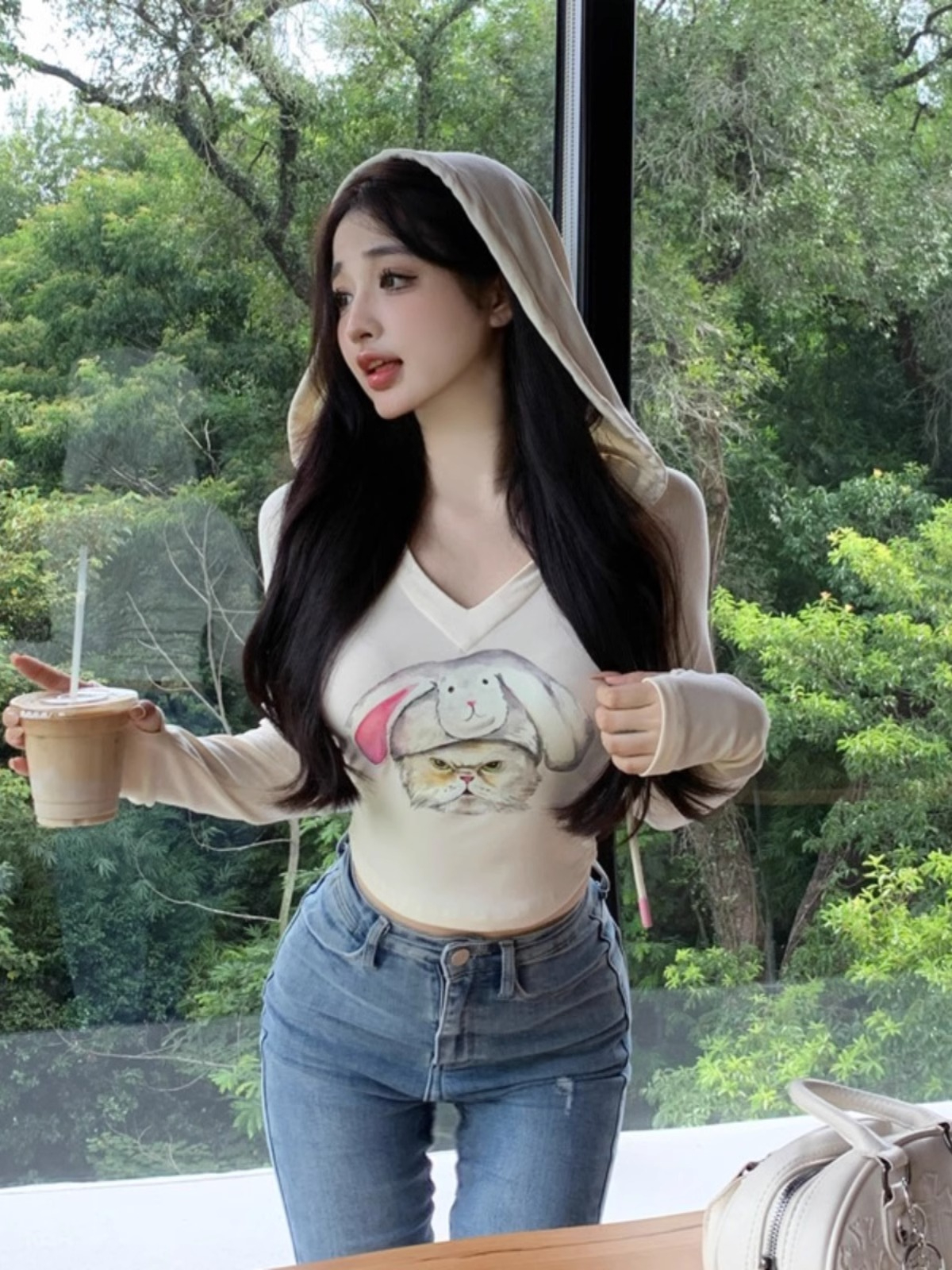 Official photo Early autumn pure desire V-neck top women's short hooded long-sleeved T-shirt slim bottoming shirt