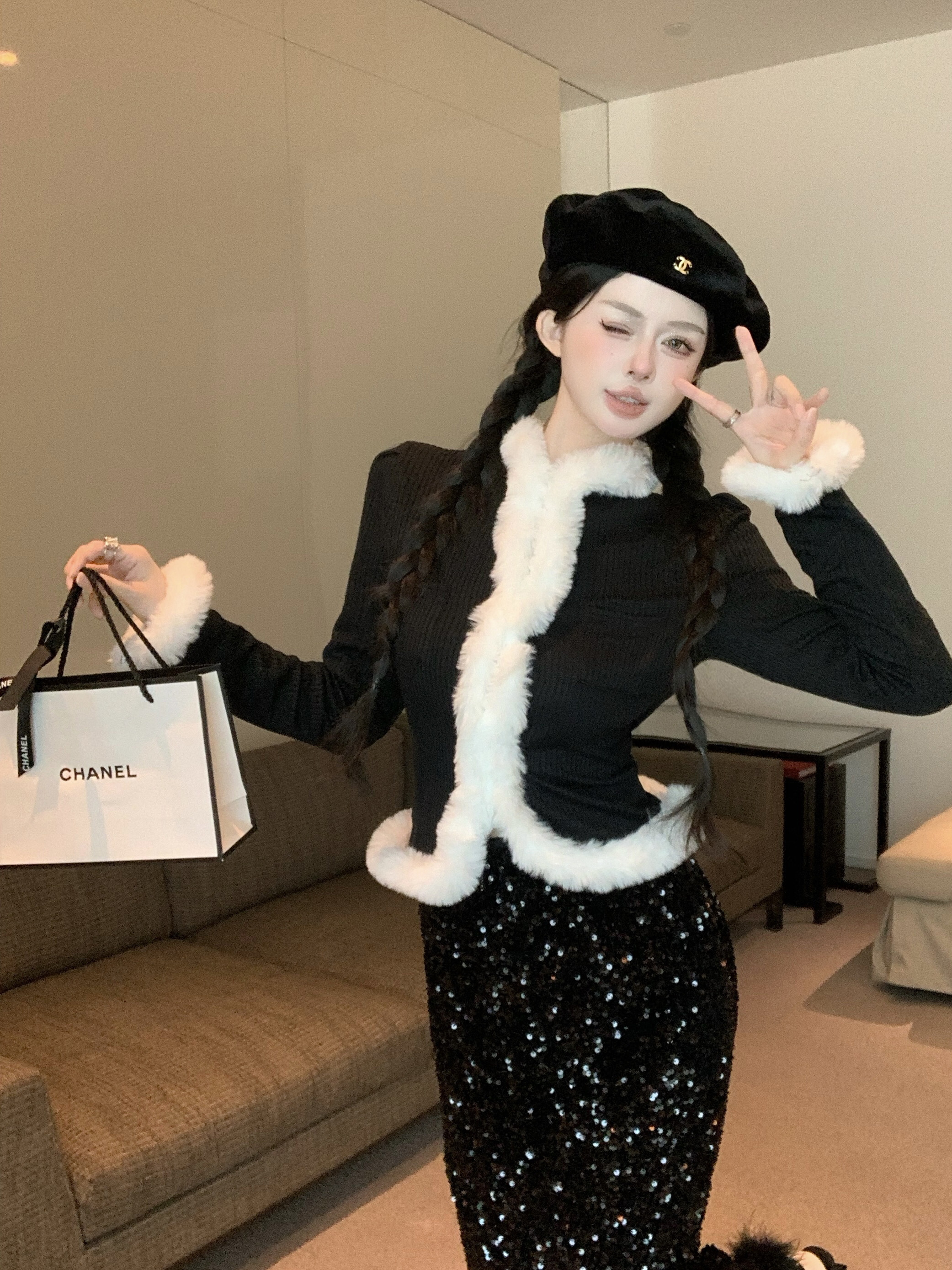 實拍  毛領拼接針織衫女秋冬高級感純欲甜辣妹短款內搭上衣