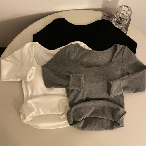 Korean version of white square collar long-sleeved brushed T-shirt for women in autumn and winter plus velvet and thickening to keep warm and slim-fitting short bottoming shirt top