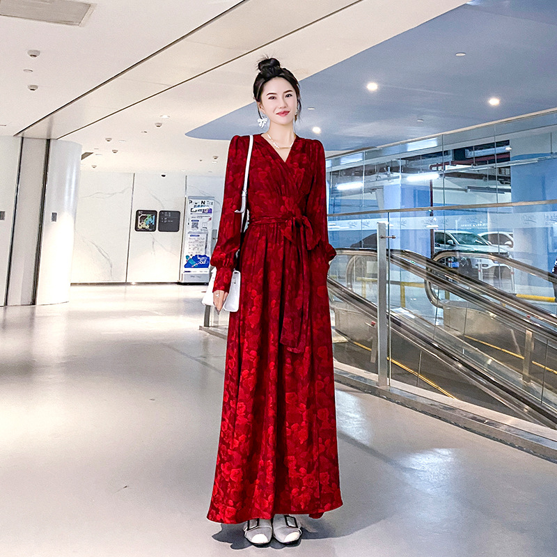 秋季新款長袖春秋少婦V領連衣裙女碎花開叉戰袍收腰性感連衣裙