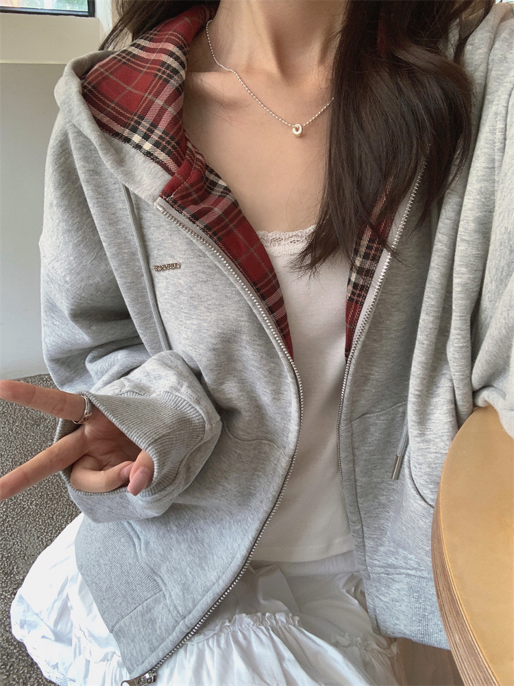 Real shot of American retro contrasting plaid splicing zipper, lazy style, loose and slim long-sleeved hooded sweatshirt for women
