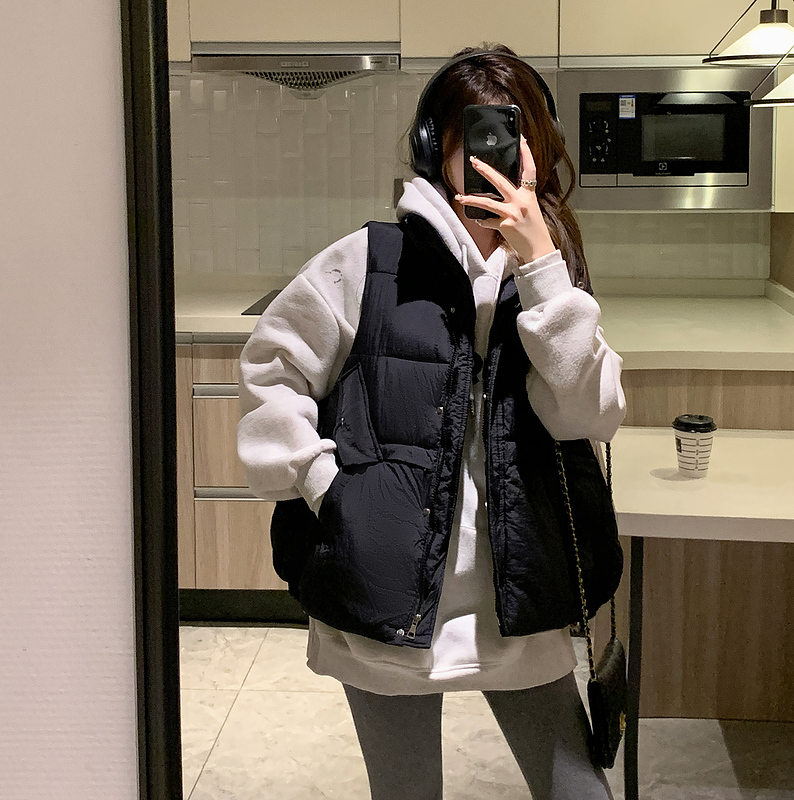 實拍 羽絨棉服馬甲女2023年新款秋冬寬鬆ins無袖背心馬夾麵包服